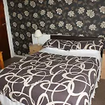 Earlsway Hotel