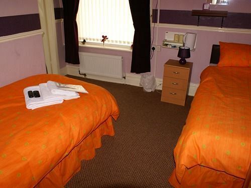 Bed & Breakfast Earlsway 2*