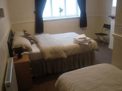 Bed & Breakfast Earlsway 2*